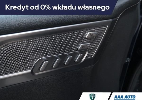SsangYong REXTON cena 126000 przebieg: 74112, rok produkcji 2019 z Piastów małe 436